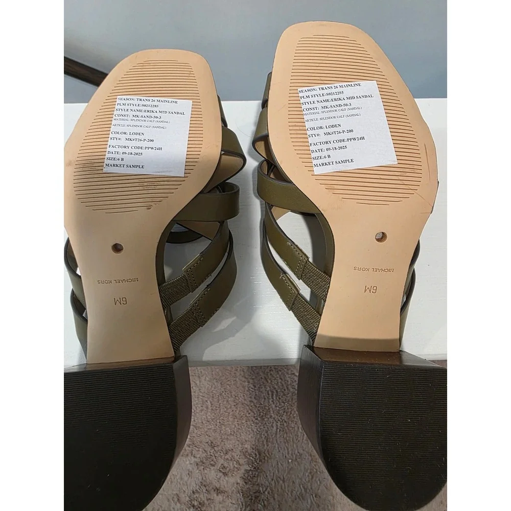Women's sz 6 B‎ Michael Kors Erika Sandal Loden Green Leather MK Logo Block Heel
